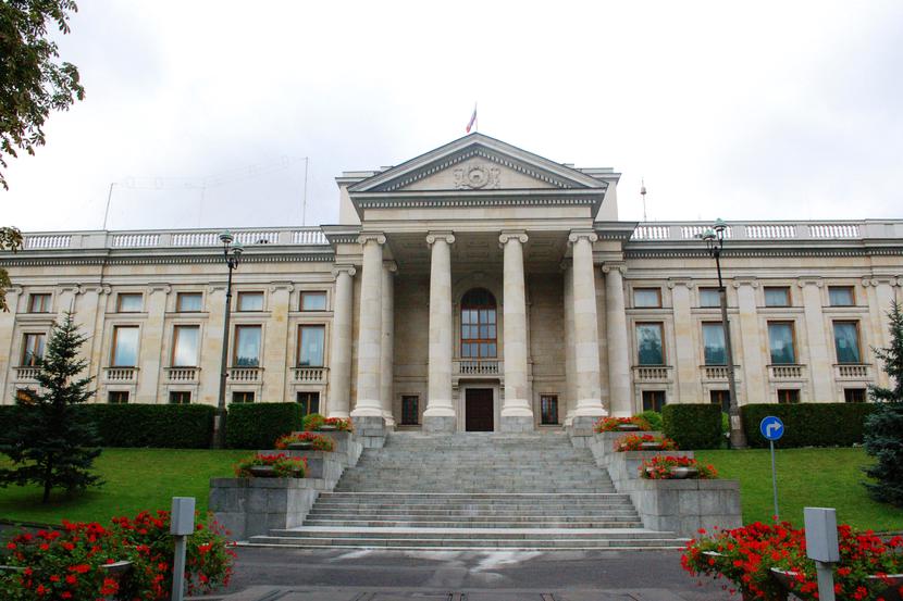 Budynek ambasady Rosji w Warszawie