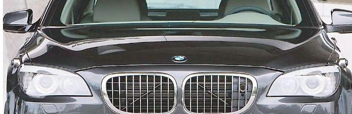 Na tle całego rynku wrażenie robi sprzedaż BMW.