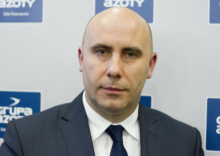 Ekswiceminister kandydatem: