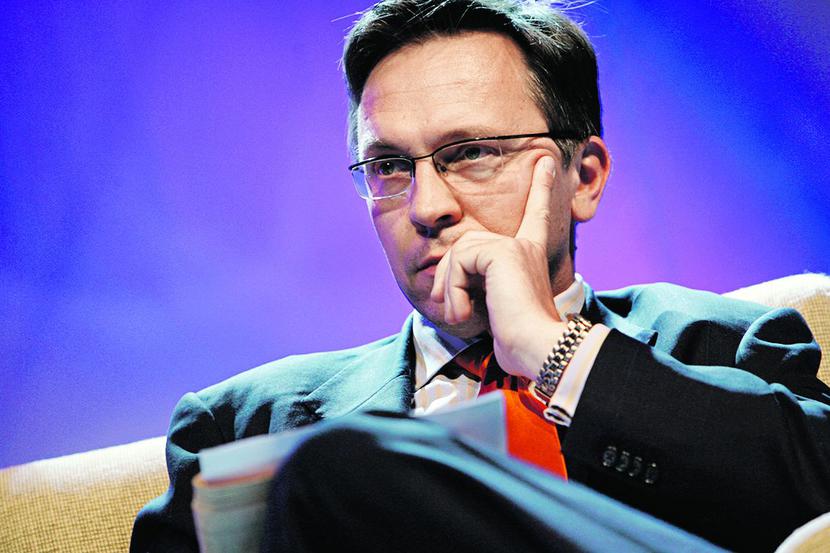 PRZEPISY NIE
 SPRZYJAJĄ MSP:
 — Wiele regulacji
 wprost blokuje
 innowacyjność polskich
 firm. Zmieńmy
 chociażby politykę
 popytową, aby małe
 i średnie firmy miały
 jakiekolwiek szanse
 w przetargach
 — mówi Krzysztof
 Rybiński, ekonomista.
 [FOT. MW]