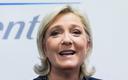 Marine Le Pen skarży się na „bankową fatwę”