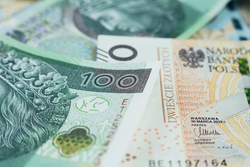 Analizując obecne regulacje, przewidujemy, że do realizacji założeń ustawy dotyczącej 7% PKB na zdrowie zabranie 87,8 mld zł Analizując obecne regulacje, przewidujemy, że do realizacji założeń ustawy dotyczącej 7% PKB na zdrowie zabranie 87,8 mld zł