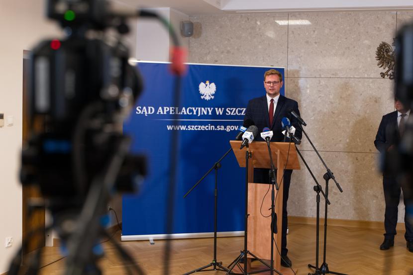 Wiceminister sprawiedliwości Michał Woś o raporcie NIK: nakierowany na bieżączkę polityczną. Wiceminister sprawiedliwości Michał Woś o raporcie NIK: nakierowany na bieżączkę polityczną.