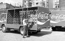 Podróż do przeszłości w 50. urodziny Coca-Coli w Polsce