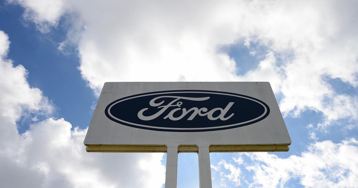 Ford wprowadza na rynek wyczynowego Bronco Raptora Puls