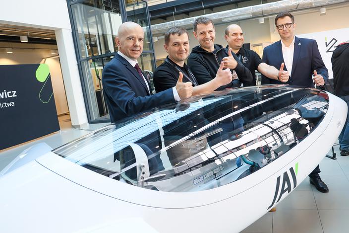 Projekt multidyscyplinarny:
