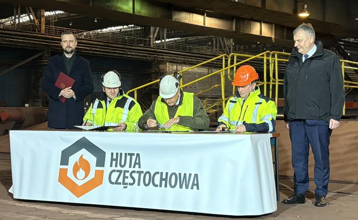 MON kupiło Hutę Częstochowa. Produkcja dla zbrojeniówki priorytetem