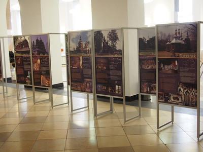 Wystawa poświęcona cerkwiom w czasie konferencji Shatis 2015