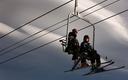 Sezon narciarski w cieniu inflacji i oszczędności energii: w Austrii bez nocnej jazdy, we Francji kolejki jeżdżą wolniej