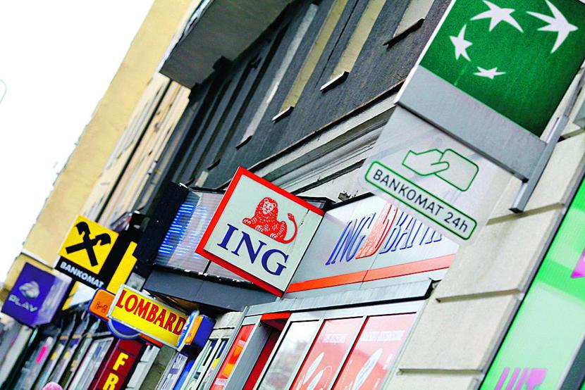 SPEŁNIAJĄCE
 SIĘ ŻYCZENIE:
 Życzenie „oby nowy
 rok był lepszy niż
 2013 r.” w przypadku
 banków może się
 spełnić. Przed sektorem
 finansowym
 otwierają się niezłe
 perspektywy na
 najbliższe kilka lat.
 [FOT. WM]