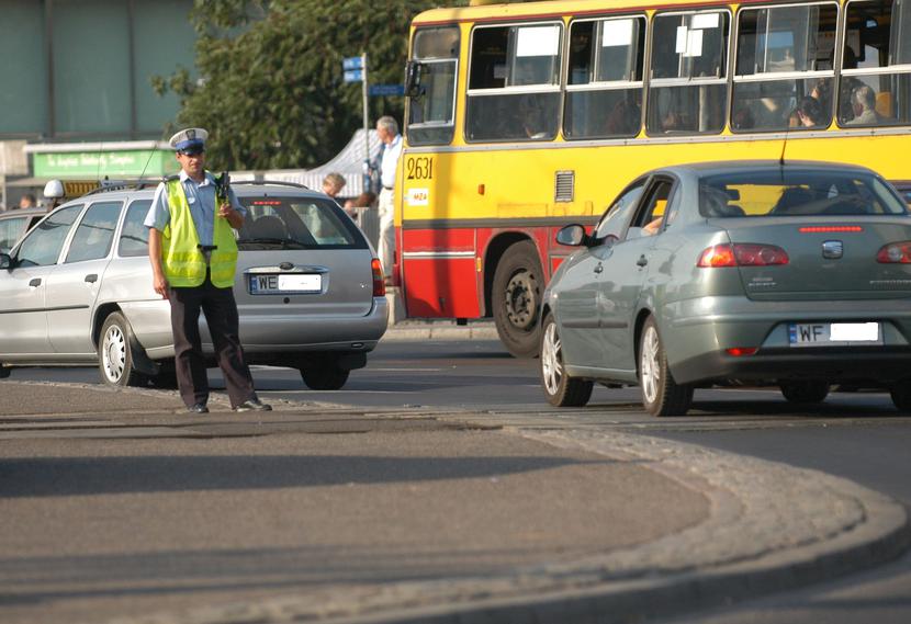 Policja, kontrola drogowa