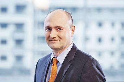 Według Michała Dybuły, ekonomisty BGŻ BNP Paribas, rozpoczęte półrocze będzie stało pod znakiem korekty w notowaniach euro do dolara.