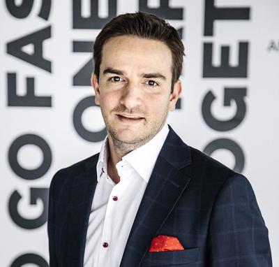 KROK PO KROKU:  Wiele dużych firm sceptycznie podchodziło do rozmów z młodymi spółkami technologicznymi. Program ScaleUp, finansujący pilotażowe wdrożenia, zachęcił spółki, w szczególności te z udziałem skarbu państwa, do wypróbowania takiej współpracy — podkreśla Tomasz Rudolf, prezes The Heart.