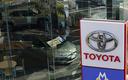 Toyota podnosi prognozę zysków mimo ceł USA. Popyt na hybrydy ratuje bilans japońskiego giganta