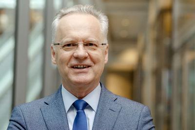 Prezes Asseco Adam Góral kontroluje obecnie 9,74 proc. akcji spółki