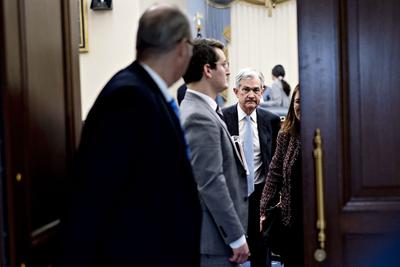 Fed, kierowany przez Jerome’a Powella, unika jak ognia przyznania, że rozpoczął kolejną rundę luzowania ilościowego. Inwestorzy uważają jednak inaczej, co przekłada się na wzrost na rynku akcji.