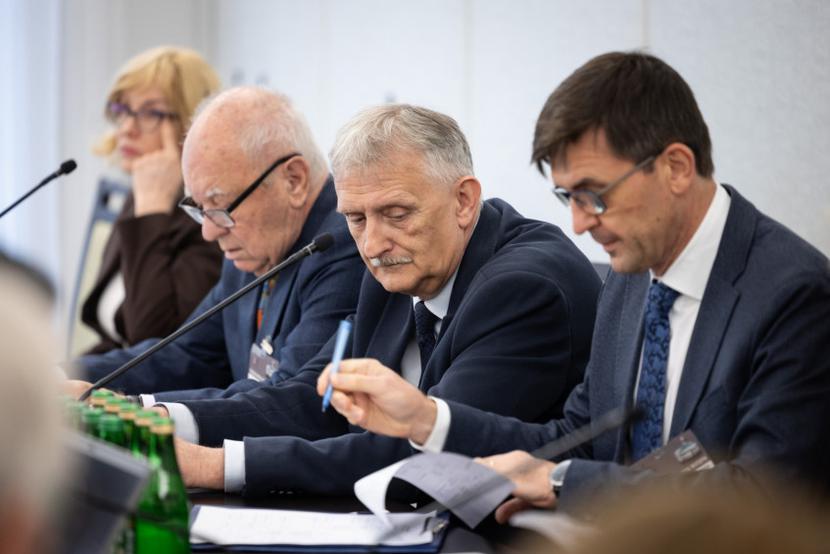 Rejestr sepsy wpłynie pozytywnie na jakość leczenia w szpitalach - mówili w czasie posiedzenia senackiej Komisji Zdrowia eksperci. 