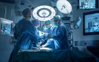 Pierwsze w Polsce wszczepienie zastawki płucnej typu Venus u pacjentów pediatrycznych