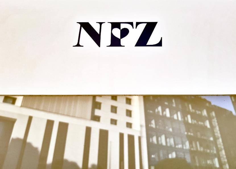 Izabela Leszczyna pod koniec lutego informowała, że poleciła NFZ wypłacenie 2 mld zł tym jednostkom, które oferują wysokiej jakości usługi i cieszą się zaufaniem pacjentów. Izabela Leszczyna pod koniec lutego informowała, że poleciła NFZ wypłacenie 2 mld zł tym jednostkom, które oferują wysokiej jakości usługi i cieszą się zaufaniem pacjentów.
