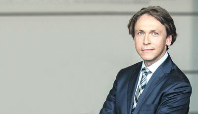 BGK ROŚNIE W SIŁĘ: Paweł Nierada, pierwszy wiceprezes BGK, powinien  zakasać rękawy. Zanim nowa szefowa dostanie zielone światło od nadzorcy,  bank zostanie dokapitalizowany, a jego możliwości kredytowe zwiększą  się o jedną trzecią.