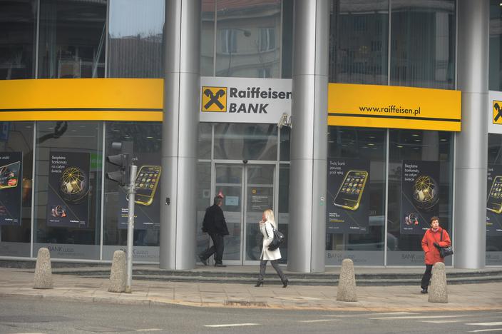 Raiffeisen Bank odnotował pierwszą stratę netto od 9 lat