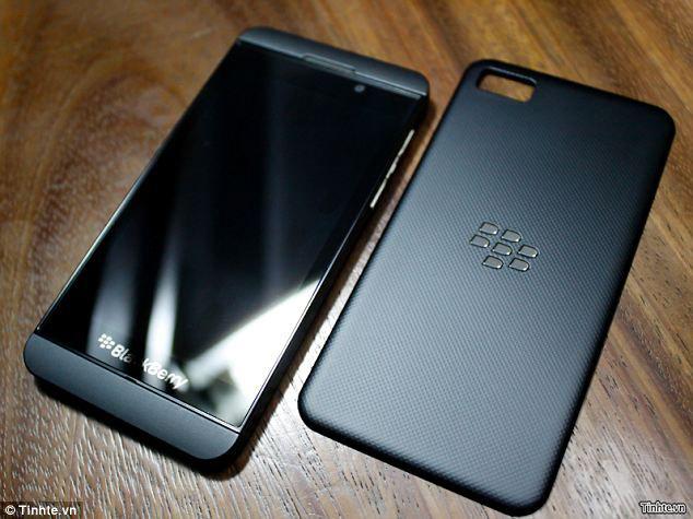 Do internetu przedostały się fotografie nowego smartfona BlackBerry produkcji koncernu Research In Motion