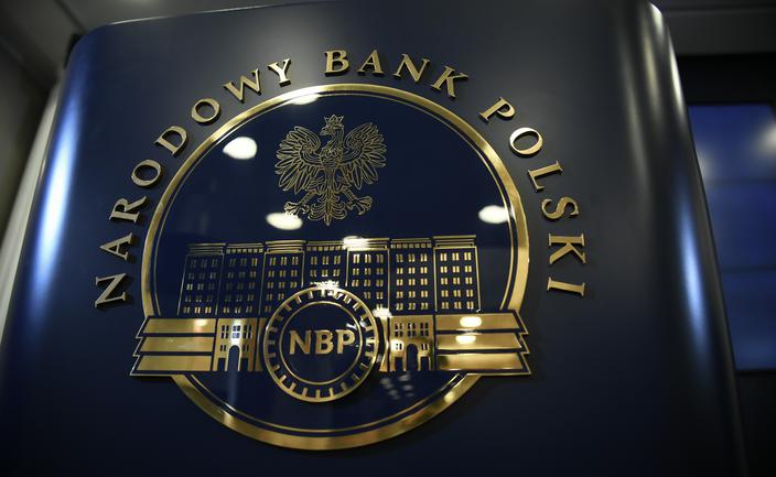 Konflikt w NBP zażegnany. Członkowie zarządu odzyskali nadzór