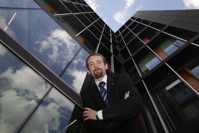 Rok 2011 może być dla deweloeprów wyspecjalizowanych w mieszkaniówce przełomowy - uważa Bartosz Turek, analityk rynku nieruchomości Home Broker.
