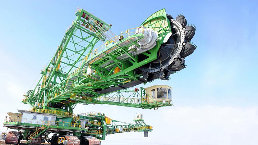 Mniej czarnego, więcej zielonego: