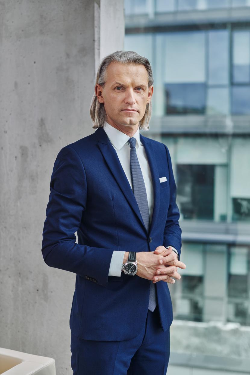 Chwilowe zawirowania: Chwilowe zawirowania: