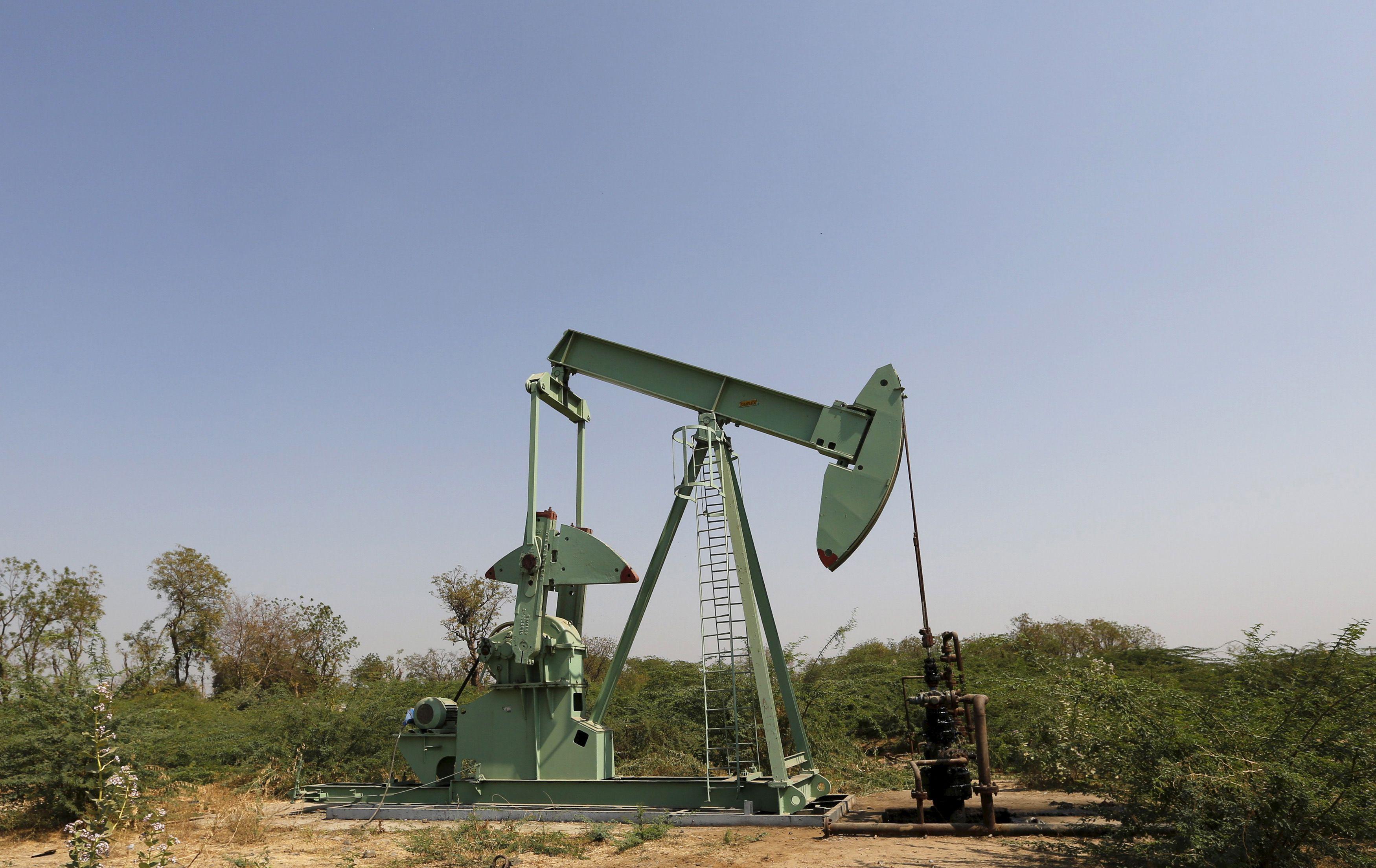 Irak ogranicza wydobycie ropy