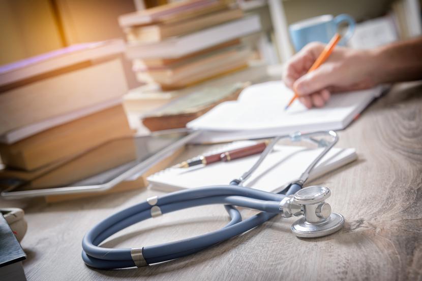 PKA wydała na początku sierpnia pozytywną ocenę programową na kształcenie przyszłych lekarzy w Kaliszu, ale na dwa lata. PKA wydała na początku sierpnia pozytywną ocenę programową na kształcenie przyszłych lekarzy w Kaliszu, ale na dwa lata.