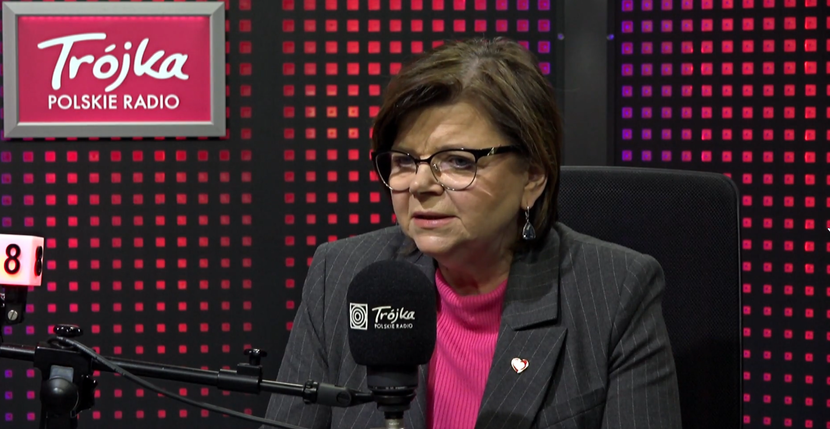 - Jeśli wprowadzimy wreszcie powszechną e-rejestrację, pierwsze jej elementy dla określonych specjalizacji będę chciała wprowadzić na pewno od 1 czerwca, ale to będzie proces. Nie chcę powiedzieć, że od czerwca będzie tylko dobrze – mówiła minister zdrowia w PR 3. - Jeśli wprowadzimy wreszcie powszechną e-rejestrację, pierwsze jej elementy dla określonych specjalizacji będę chciała wprowadzić na pewno od 1 czerwca, ale to będzie proces. Nie chcę powiedzieć, że od czerwca będzie tylko dobrze – mówiła minister zdrowia w PR 3.