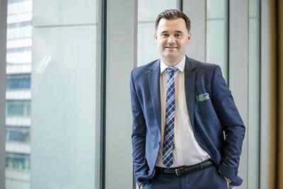 Tomasz Bursa, wiceprezes OPTI TFI, radzi zapomnieć o zyskach z obligacji rządowych. Jego zdaniem atrakcyjne są obligacje korporacyjne, zwłaszcza te o podwyższonym ryzyku.