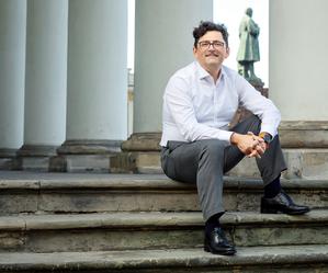 Fundacja to nie firma: Przemysław Pohrybieniuk o sztuce cierpliwego pomagania