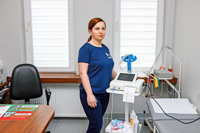 Na zdj. Anna Falkowska-Bors, zwyciężczyni 10. edycji konkursu “Położna na medal”