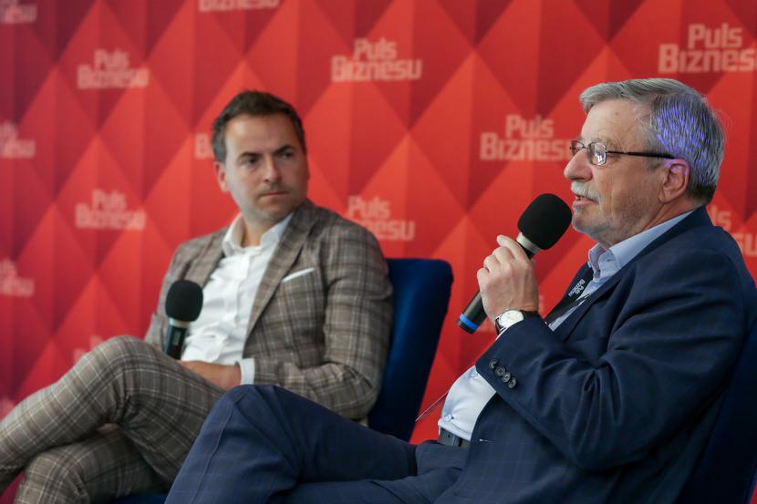 Droga w biznesie bywa kręta: Droga w biznesie bywa kręta: