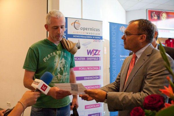 Martin Clay - milionowy pasażer PL Wrocław (mat. promocyjne)