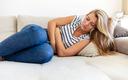 Endometrioza: choruje nawet 15 proc. kobiet, u niemal połowy z nich może powodować niepłodność