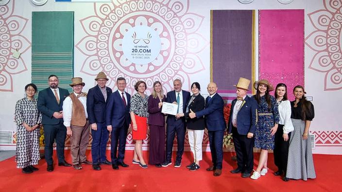 Uroczyście w Nowym Delhi: