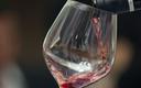 Szwedzi najlepsi w testowaniu wina, Polacy lepsi od Francuzów