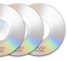Ilość filmów ściągniętych z sieci bądź oglądniętych w internecie, w tym roku, po raz pierwszy przewyższy łączną liczbę filmów odtworzonych na nośnikach DVD i Blu-ray 