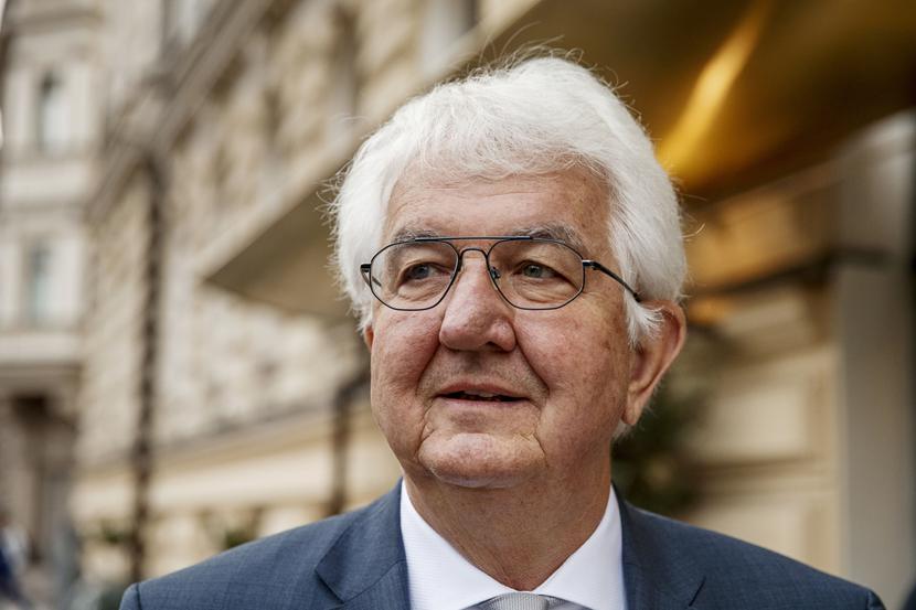 Robert Holzmann