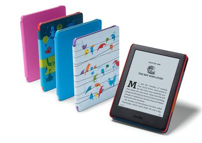 Amazon pokazał ostatnio kilkanaście kolejnych gadżetów, w tym świeże wersje czytników, tabletów i głośników z serii Echo, a nawet bezprzewodowe słuchawki z wbudowanym asystentem Alexa, inteligentny pierścień i oprawki do okularów. Technologia stała się już częścią ubioru, a Alexa nieodłączonym kompanem.