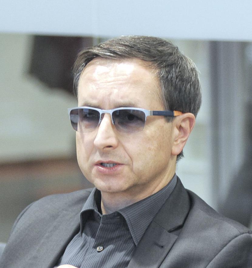 prof. uniw. Jarosław J. Fedorowski, prezes Polskiej Federacji Szpitali, gubernator i członek Prezydium Europejskiej Federacji Szpitali HOPE, prezes zarządu Polskiego Towarzystwa Koordynowanej Ochrony Zdrowia. prof. uniw. Jarosław J. Fedorowski, prezes Polskiej Federacji Szpitali, gubernator i członek Prezydium Europejskiej Federacji Szpitali HOPE, prezes zarządu Polskiego Towarzystwa Koordynowanej Ochrony Zdrowia.