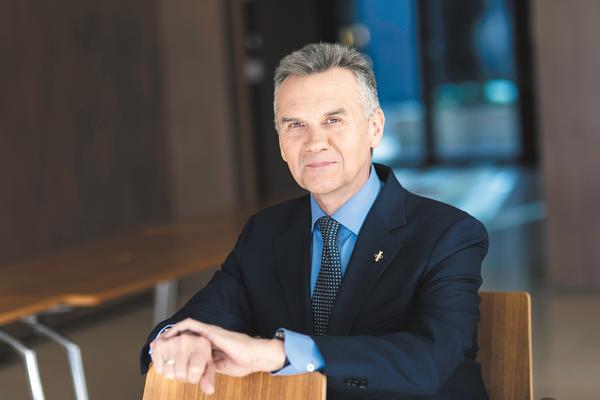 Prof. Artur Mamcarz Prof. Artur Mamcarz
