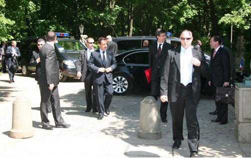 Takimi autami woził BOR po Polsce prezydenta Francji i jego świtę. fot. ARC