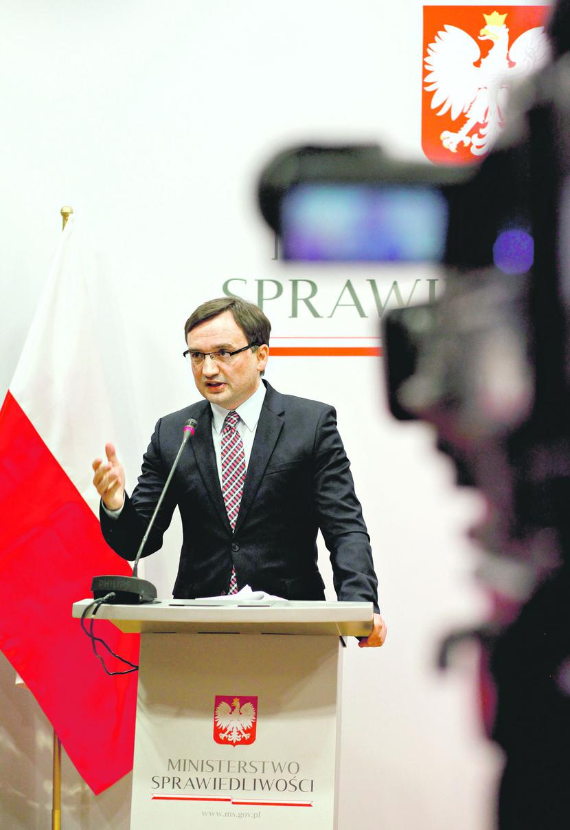 NIE TAK ŁATWO REGULOWAĆ RYNEK: