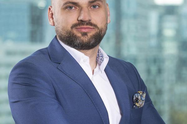 Nie ma wyrazistych bohaterów Nie ma wyrazistych bohaterów