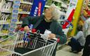 CBOS: połowa Polaków w dużym stopniu odczuwa wzrost inflacji